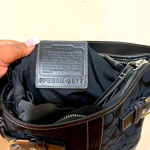 Vintage Coach black purse 👛